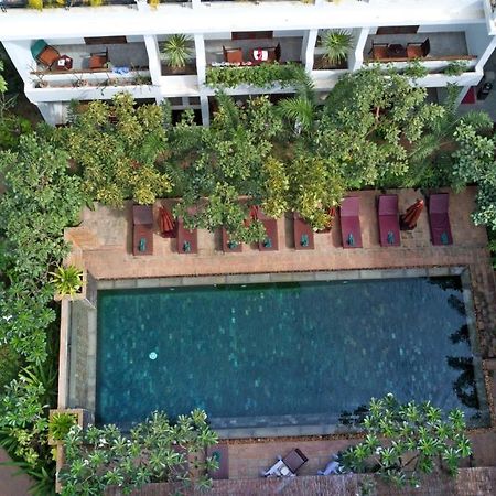 The Moon Residence & Spa Siem Reap Esterno foto