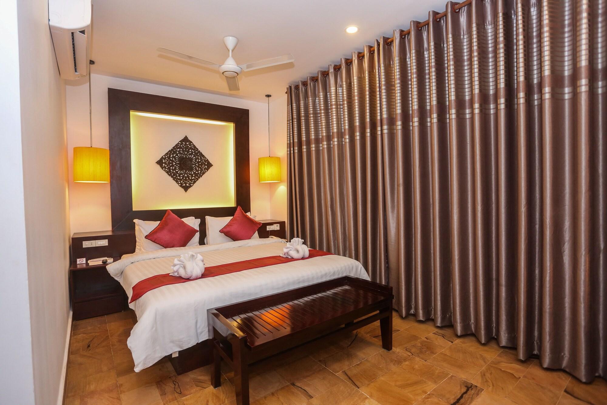 The Moon Residence & Spa Siem Reap Esterno foto