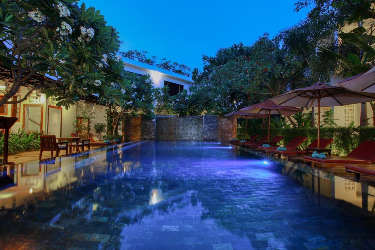 The Moon Residence & Spa Siem Reap Esterno foto