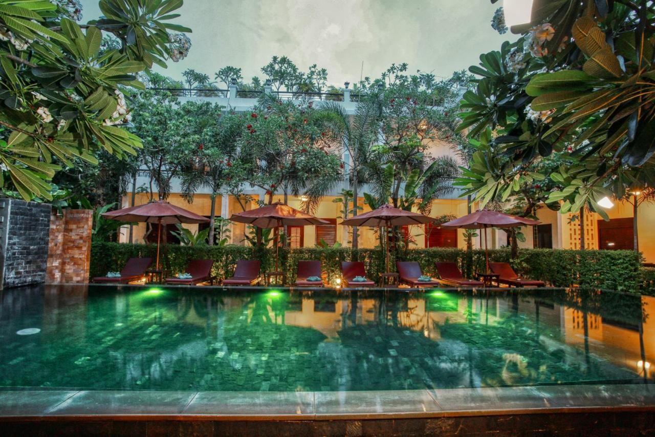 The Moon Residence & Spa Siem Reap Esterno foto