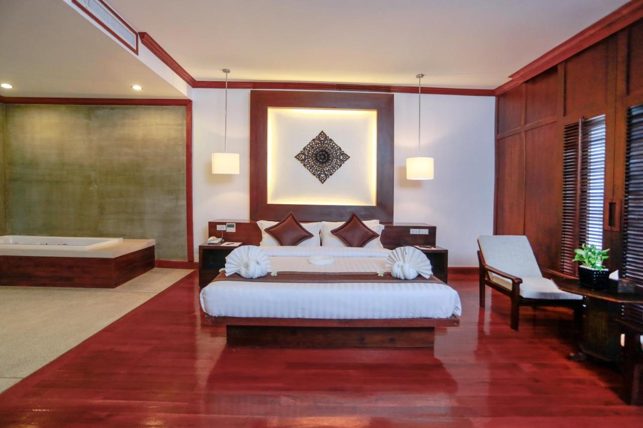 The Moon Residence & Spa Siem Reap Esterno foto