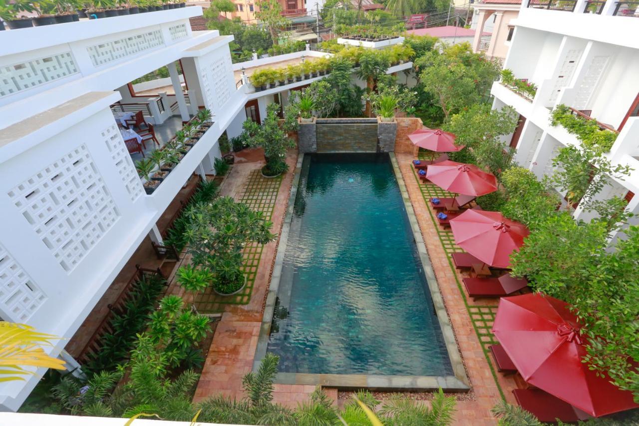 The Moon Residence & Spa Siem Reap Esterno foto